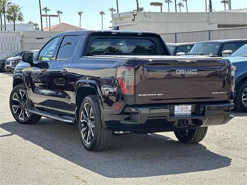 2025 GMC Sierra EV Extended Range Denali