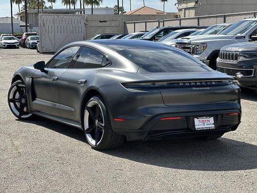 2022 Porsche Taycan 4S