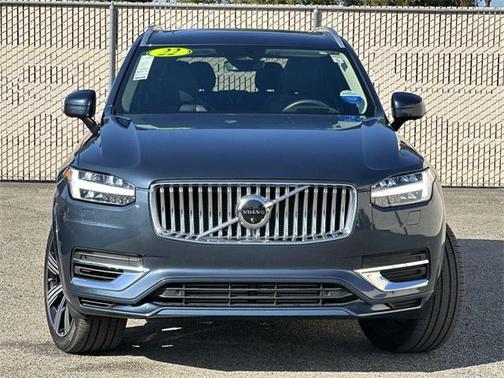 2023 Volvo XC90 Recharge Plug-In Hybrid T8 Ultimate 6-Seater
