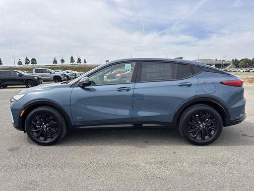 Ocean Blue Metallic 2026 Buick Envista Sport Touring FWD