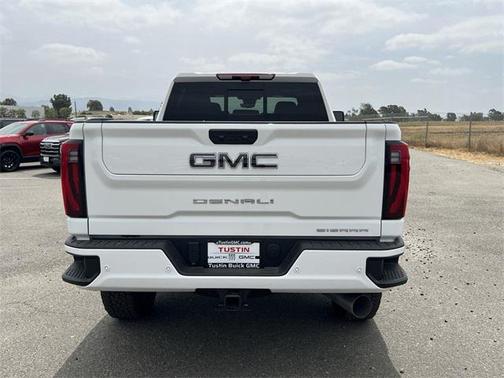 2025 GMC Sierra 2500 Denali Ultimate
