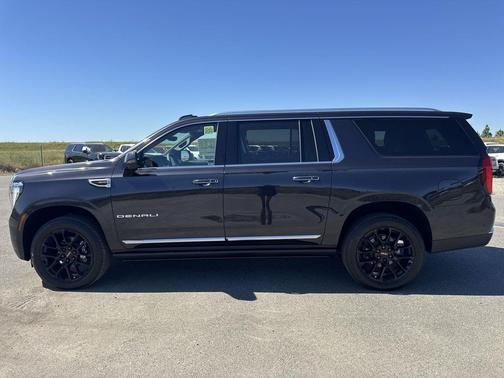 Titanium Rush Metallic 2026 GMC Yukon XL Denali