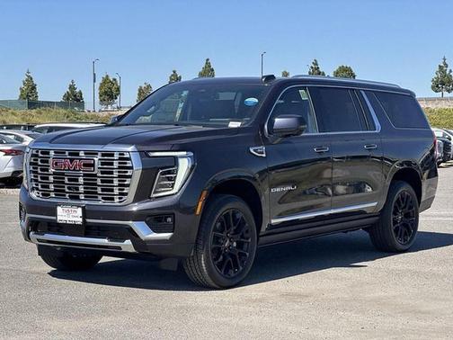 Titanium Rush Metallic 2026 GMC Yukon XL Denali
