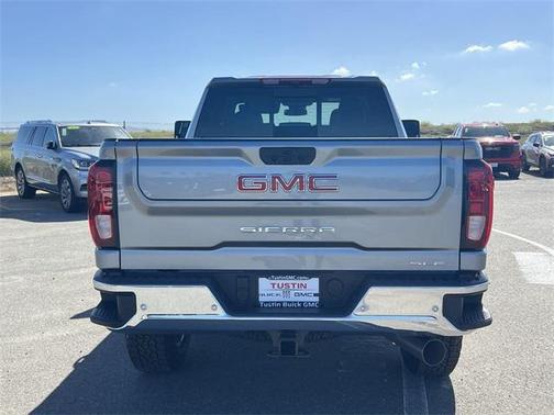 2026 GMC Sierra 2500 SLE