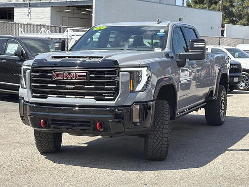 Thunderstorm Gray 2024 GMC Sierra 2500 AT4X