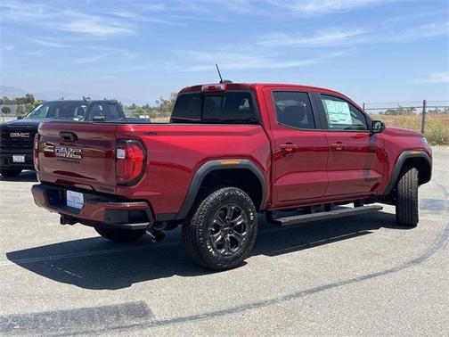 2025 GMC Canyon Elevation