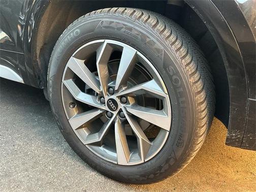 2024 Audi Q5 45 S line Premium Plus