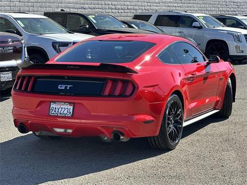 2017 Ford Mustang GT