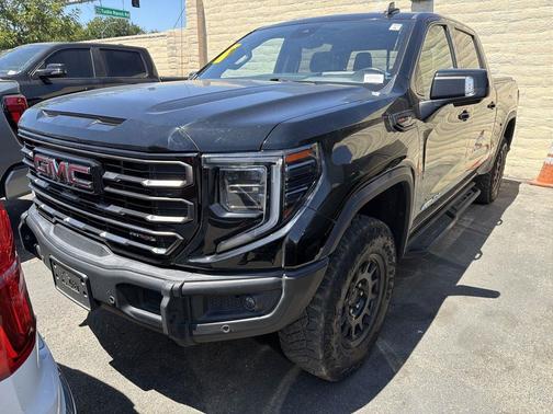 Onyx Black 2023 GMC Sierra 1500 AT4X