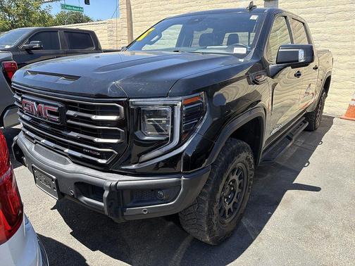 Onyx Black 2023 GMC Sierra 1500 AT4X