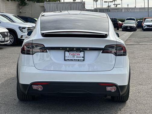 2024 Tesla Model X Plaid Tri Motor All-Wheel Drive