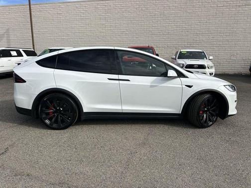 2024 Tesla Model X Plaid Tri Motor All-Wheel Drive