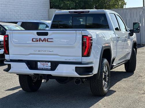 2026 GMC Sierra 2500 Denali