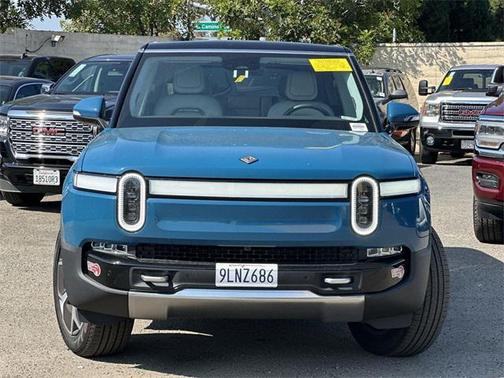 2024 Rivian R1S Adventure Quad Motor Large Pack