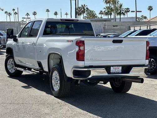 2025 Chevrolet Silverado 3500 LT