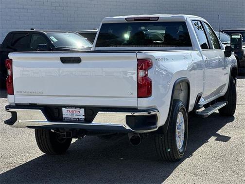 2025 Chevrolet Silverado 3500 LT