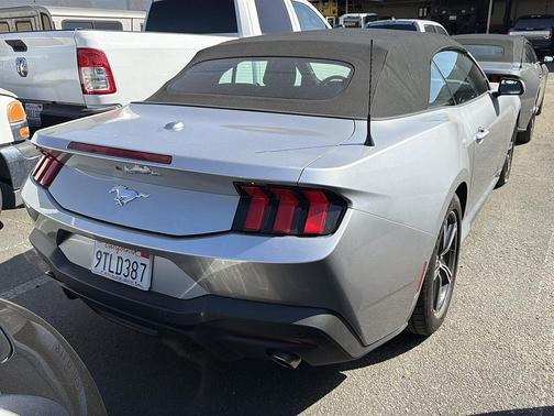 ICONIC SILVER METALLIC 2025 Ford Mustang EcoBoost