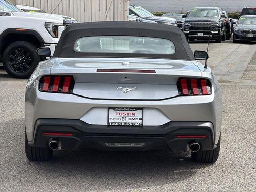 ICONIC SILVER METALLIC 2025 Ford Mustang EcoBoost