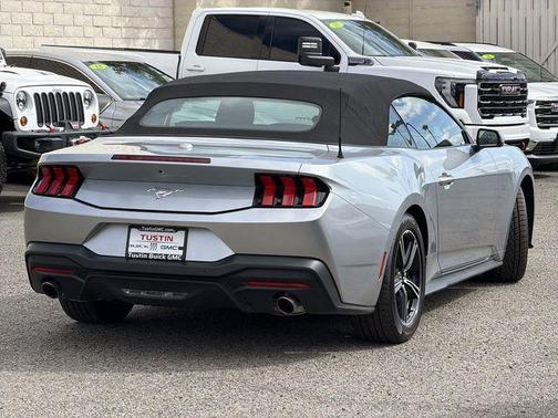 ICONIC SILVER METALLIC 2025 Ford Mustang EcoBoost