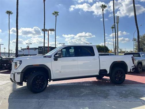 2026 GMC Sierra 2500 AT4