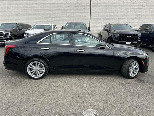 2023 Cadillac CT4 Luxury