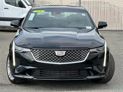 2023 Cadillac CT4 Luxury