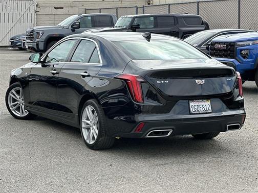 2023 Cadillac CT4 Luxury