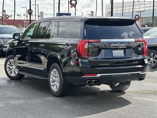 2025 GMC Yukon XL Denali