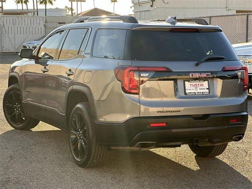2022 GMC Acadia FWD SLE