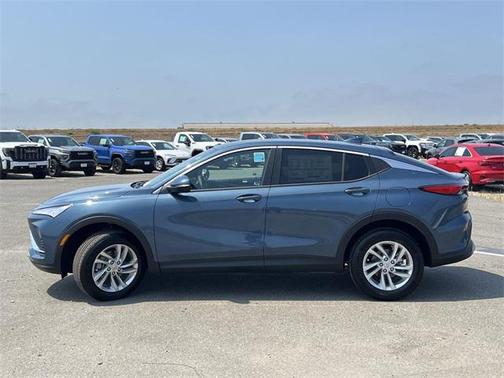 2025 Buick Envista Preferred FWD