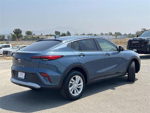 2025 Buick Envista Preferred FWD