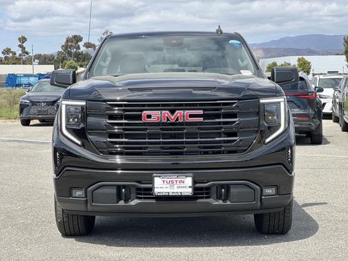 Onyx Black 2026 GMC Sierra 1500 Elevation