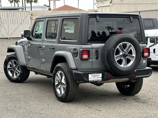 2023 Jeep Wrangler 4-Door Sahara 4x4