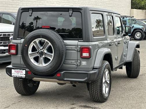 2023 Jeep Wrangler 4-Door Sahara 4x4