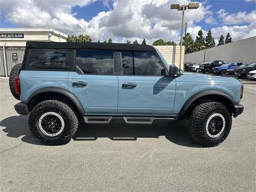 2023 Ford Bronco Black Diamond