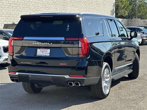 2025 GMC Yukon XL Denali