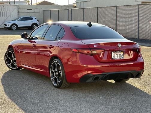 2022 Alfa Romeo Giulia Ti