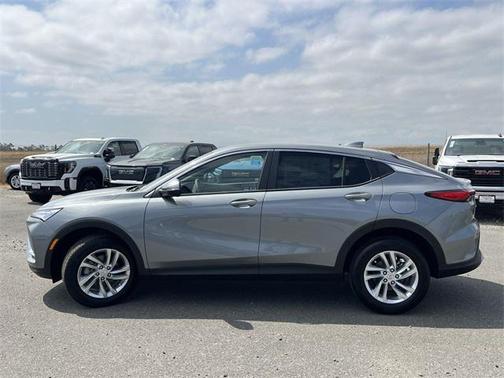 2025 Buick Envista Preferred FWD