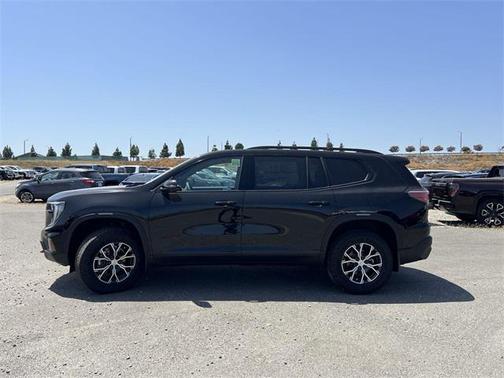 2025 GMC Acadia AWD AT4