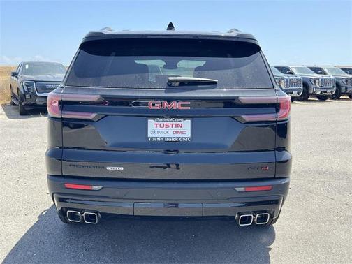 2025 GMC Acadia AWD AT4