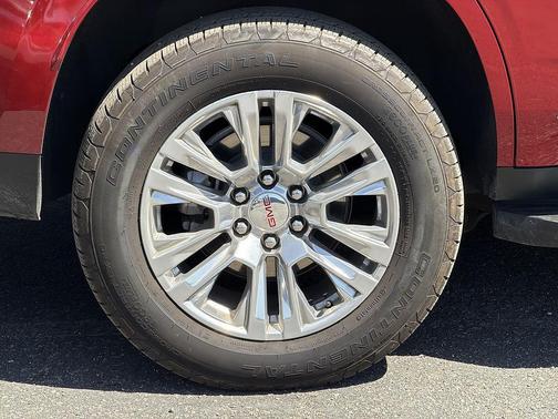 Volcanic Red Tintcoat 2024 GMC Yukon Denali
