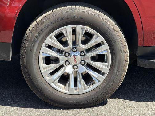 Volcanic Red Tintcoat 2024 GMC Yukon Denali