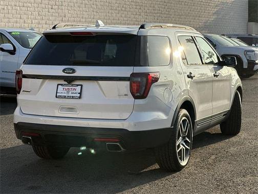 2017 Ford Explorer sport