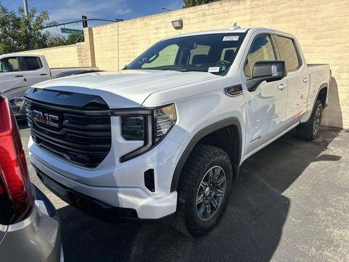 2025 GMC Sierra 1500 AT4