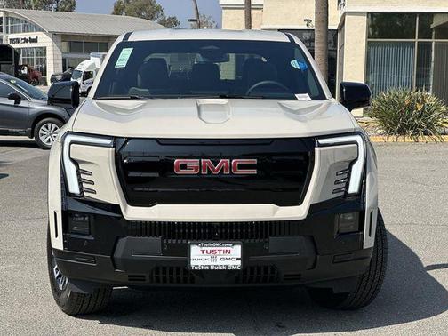 2026 GMC Sierra EV Standard Range Elevation