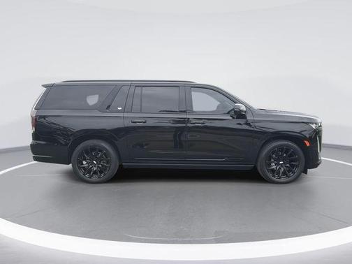 2024 Cadillac Escalade ESV Sport Platinum