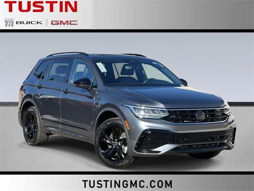 2023 Volkswagen Tiguan 2.0T SE R-Line Black