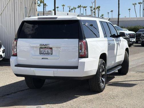 Summit White 2019 GMC Yukon XL SLT