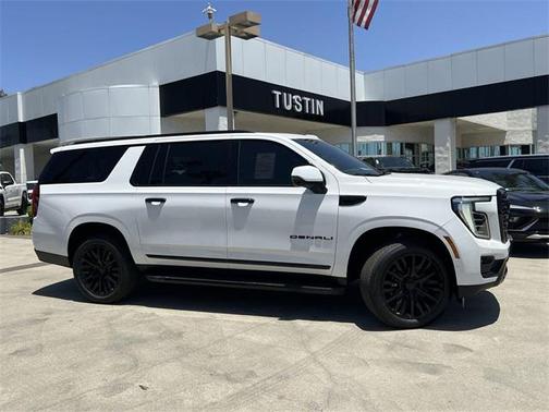 2025 GMC Yukon XL Denali
