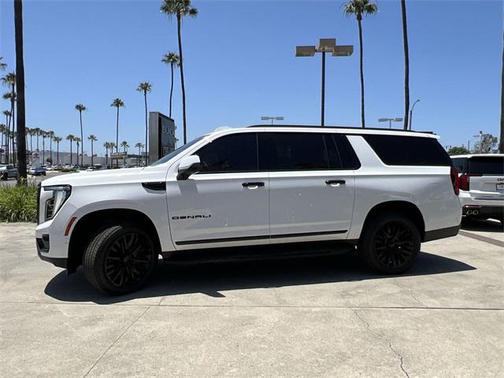2025 GMC Yukon XL Denali